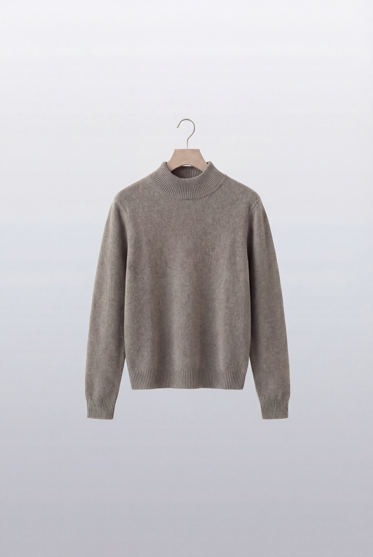 Sand farbener Cashmere Pullover mit Halbrollkragen